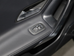 奔驰A级AMG 2024款 AMG A 35 L 4MATIC