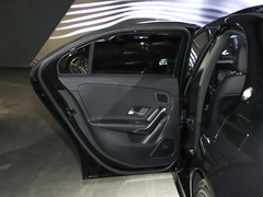 奔驰A级AMG 2024款 AMG A 35 L 4MATIC