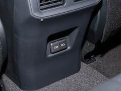 RAV4荣放 2023款 2.0L CVT两驱风尚版