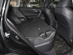 RAV4荣放 2023款 2.0L CVT两驱风尚Plus版