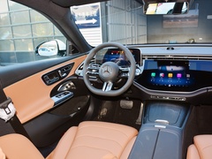 奔驰E级 2024款 E 260 L 运动型