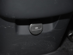 沃尔沃XC90 2024款 B6 智雅豪华版 7座