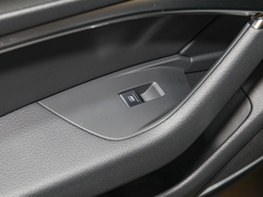奥迪A7 2025款 45 TFSI 臻选型