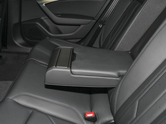 奥迪A7 2025款 45 TFSI 臻选型