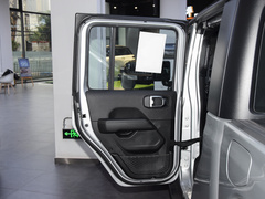 角斗士 2023款 3.6L Overland 