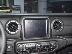 角斗士 2023款 3.6L Overland 