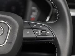 奥迪Q3 2024款 35 TFSI 进取动感型