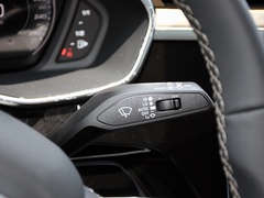 奥迪Q3 2024款 45 TFSI quattro 时尚动感型