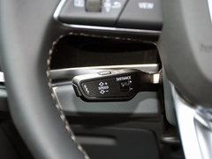 奥迪Q3 2024款 45 TFSI quattro 时尚动感型
