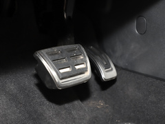 奥迪Q3 2024款 45 TFSI quattro 时尚动感型