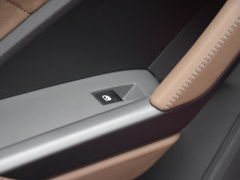 奥迪Q3 2024款 45 TFSI quattro 时尚动感型上市版