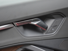 奥迪Q3 2024款 45 TFSI quattro 时尚动感型上市版