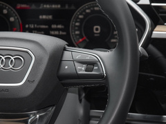 奥迪Q3 2024款 45 TFSI quattro 时尚动感型上市版