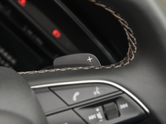 奥迪Q3 2024款 40 TFSI RS套件燃速型