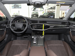 奥迪A7L 2024款 45TFSI S-line 筑梦型 流晶套装
