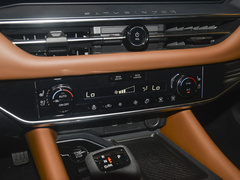 探陆 2024款 380VC-TURBO 四驱智尊版 6座