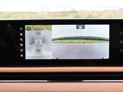 岚图追光 2024款 PHEV 四驱超长续航旗舰版