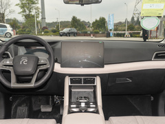 元UP 2024款 301KM 领先型