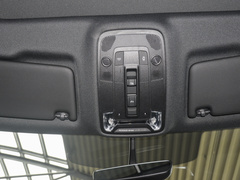 奥迪Q3 2024款 35 TFSI RS套件燃速型