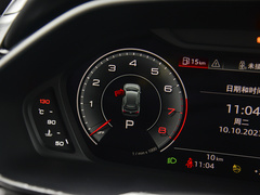 奥迪Q3 2024款 35 TFSI RS套件燃速型