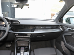 奥迪A3 2024款 Sportback 35 TFSI 时尚运动型