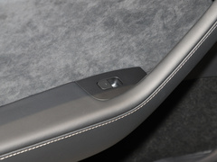 Model Y 2023款  后轮驱动版