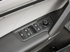 探岳 2024款 300TSI 两驱豪华Plus进阶版
