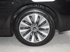奥迪A6L 2024款 45 TFSI 臻选致雅型