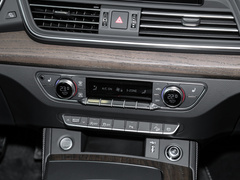 奥迪Q5L 2024款 40 TFSI 豪华致雅型