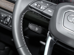 奥迪Q5L 2024款 40 TFSI 豪华致雅型