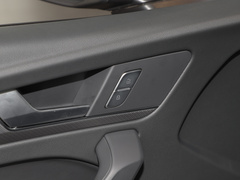 奥迪Q5L 2024款 40 TFSI 豪华动感型