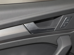 奥迪Q5L 2024款 40 TFSI 豪华动感型