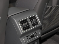 奥迪Q5L 2024款 40 TFSI 豪华动感型