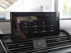 奥迪Q5L 2024款 40 TFSI 豪华动感型