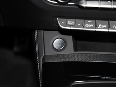 奥迪Q5L 2024款 40 TFSI 豪华动感型