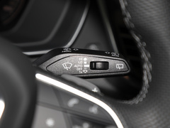 奥迪Q5L 2024款 40 TFSI 豪华动感型