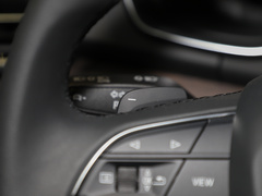 奥迪Q5L 2024款 45 TFSI 臻选动感型
