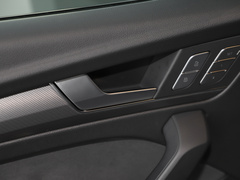 奥迪Q5L Sportback 2024款 40 TFSI 豪华型