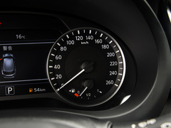 英菲尼迪QX50 2024款 2.0T 两驱时尚版