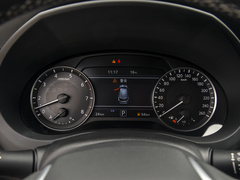 英菲尼迪QX50 2024款 2.0T 两驱时尚版