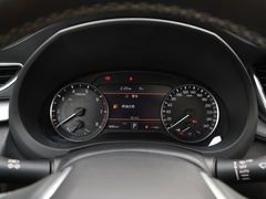 英菲尼迪QX50 2024款 2.0T 四驱豪华版