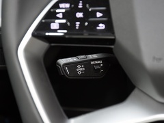 奥迪Q4 e-tron 2024款 40 e-tron 创行版