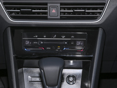 途观L 2024款 300TSI 自动两驱智享版