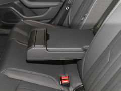 奥迪A6 旅行版 2024款 allroad quattro 55 TFSI 尊享越野型