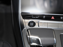 奥迪A6 旅行版 2024款 allroad quattro 55 TFSI 尊享越野型