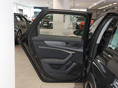 奥迪A6 旅行版 2024款 allroad quattro 55 TFSI 尊享越野型