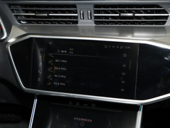 奥迪A6 旅行版 2024款 allroad quattro 55 TFSI 尊享越野型