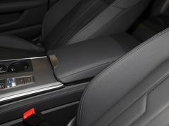 奥迪A6 旅行版 2024款 allroad quattro 55 TFSI 尊享越野型
