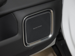 Polestar 4 2024款  单电机标准续航PLUS