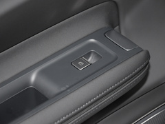 Polestar 4 2024款  双电机长续航PLUS